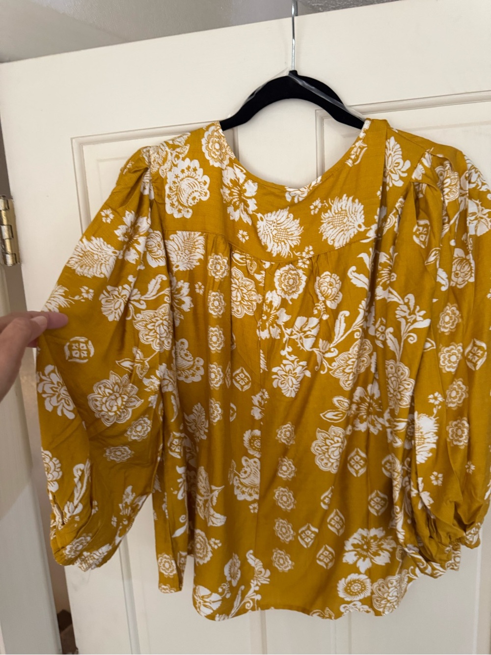 Mlle Gabrielle Mustard Yellow Floral Puff-Sleeve Blouse